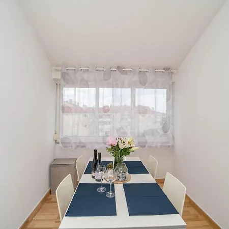 Cozy Close To The Beach And City Centre Apartmán *