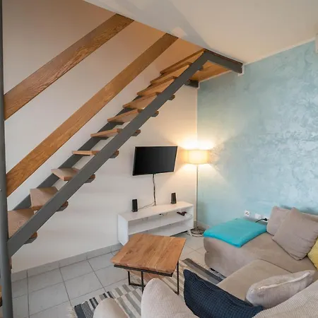 Cozy Close To The Beach And City Centre Apartmán *